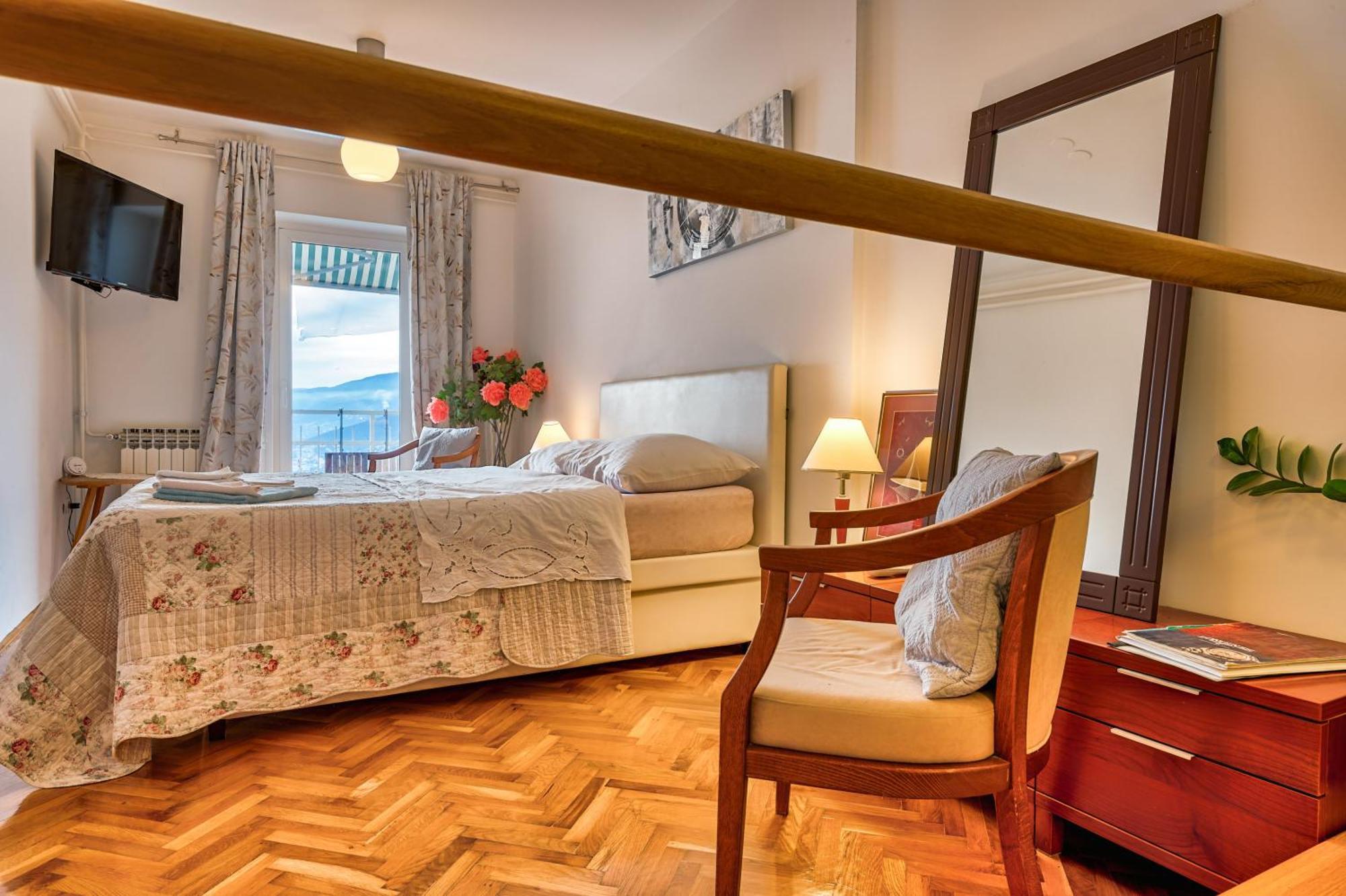 קסטב Apartmani Frlan Ii. מראה חיצוני תמונה