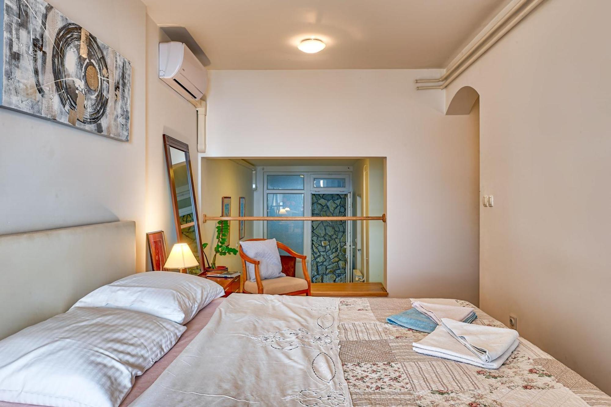 קסטב Apartmani Frlan Ii. מראה חיצוני תמונה