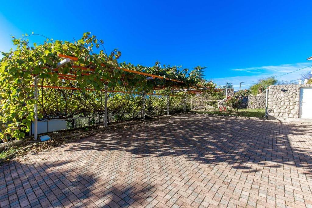 קסטב Apartmani Frlan Ii. מראה חיצוני תמונה
